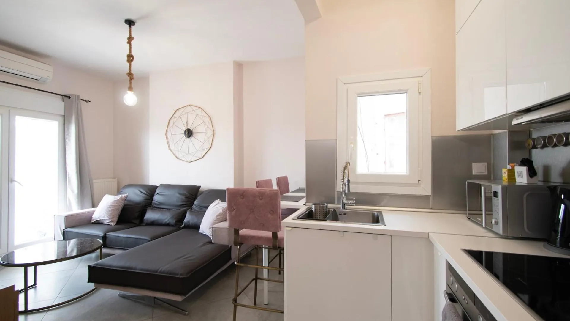 Arch View Apartment Thessaloniki